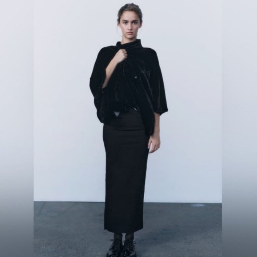 Zara Velvet Sash Kimono Limited Edition-NWT Size XS/S
